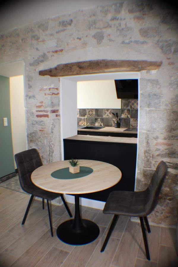 Joli studio en rez-de-chaussée Pradines  Esterno foto